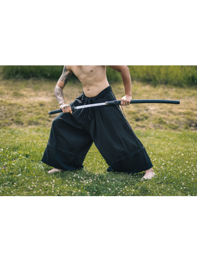 Trollfelsen_Mittelalter_Gewandung_Samurai_Ronin_Japan_Hose_Kenshin_Schwarz (2)